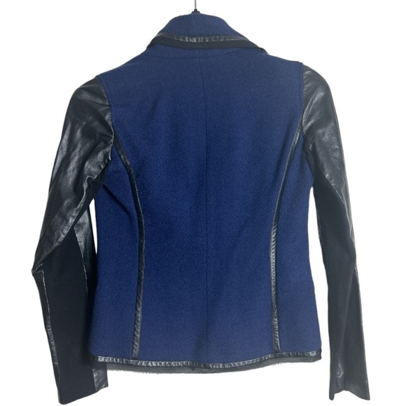 Vince Boucle’ Sweater Jacket with Leather Sleeves and a trim Size 4 - Picture 2 of 10